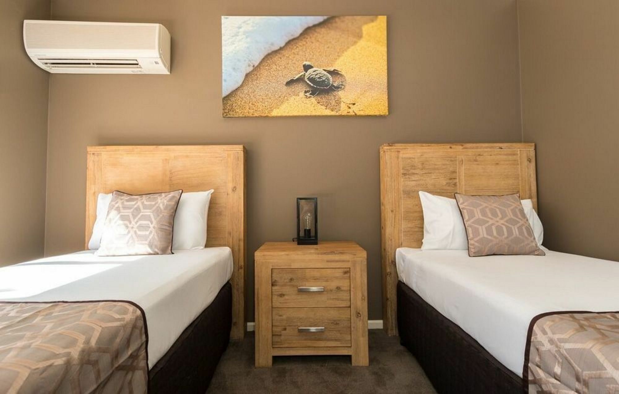 Beach Haven Executive Apartments Korora Ngoại thất bức ảnh